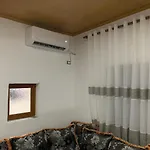 Noemi House Appartement *