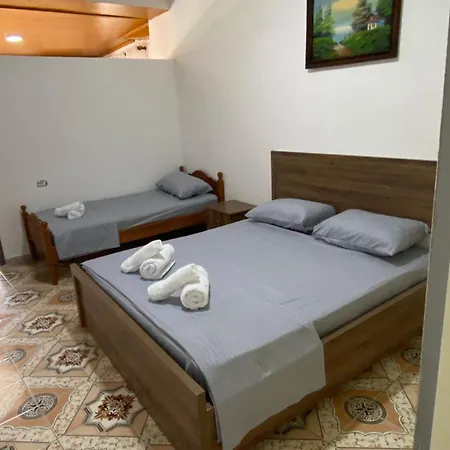 Noemi House * Kruje